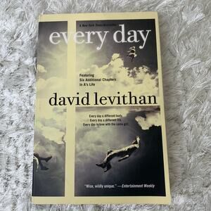 every day by David Levithan Paperback New